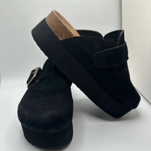 CUSHIONAIRE Women's Genuine Suede Cork Footbed Platform Clog 6 BLACK - Picture 6 of 7